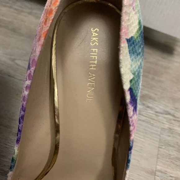 Saks Fifth Avenue Leather Heels - Picture 9 of 10